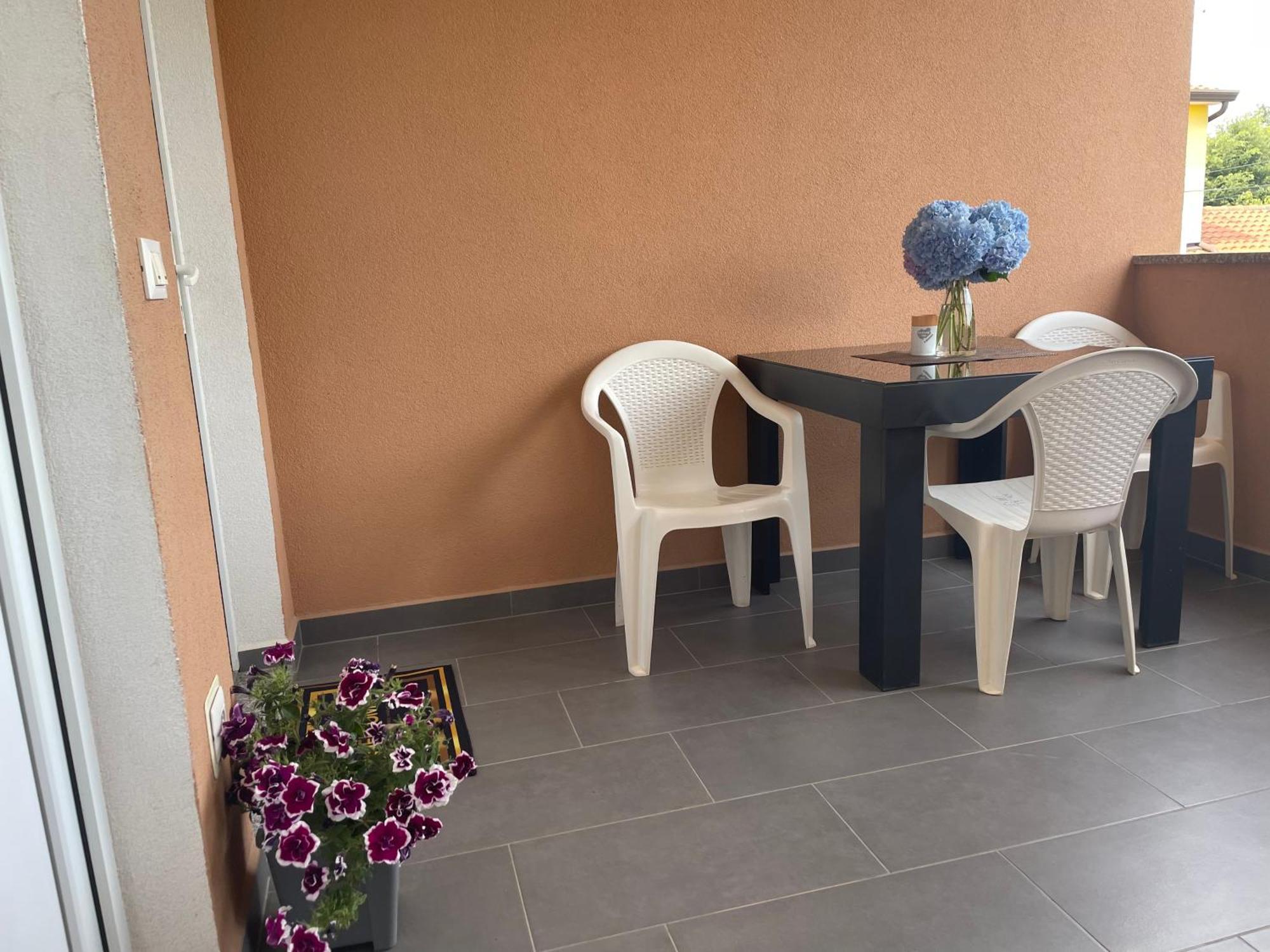 Apartments Dora Porec Exterior photo